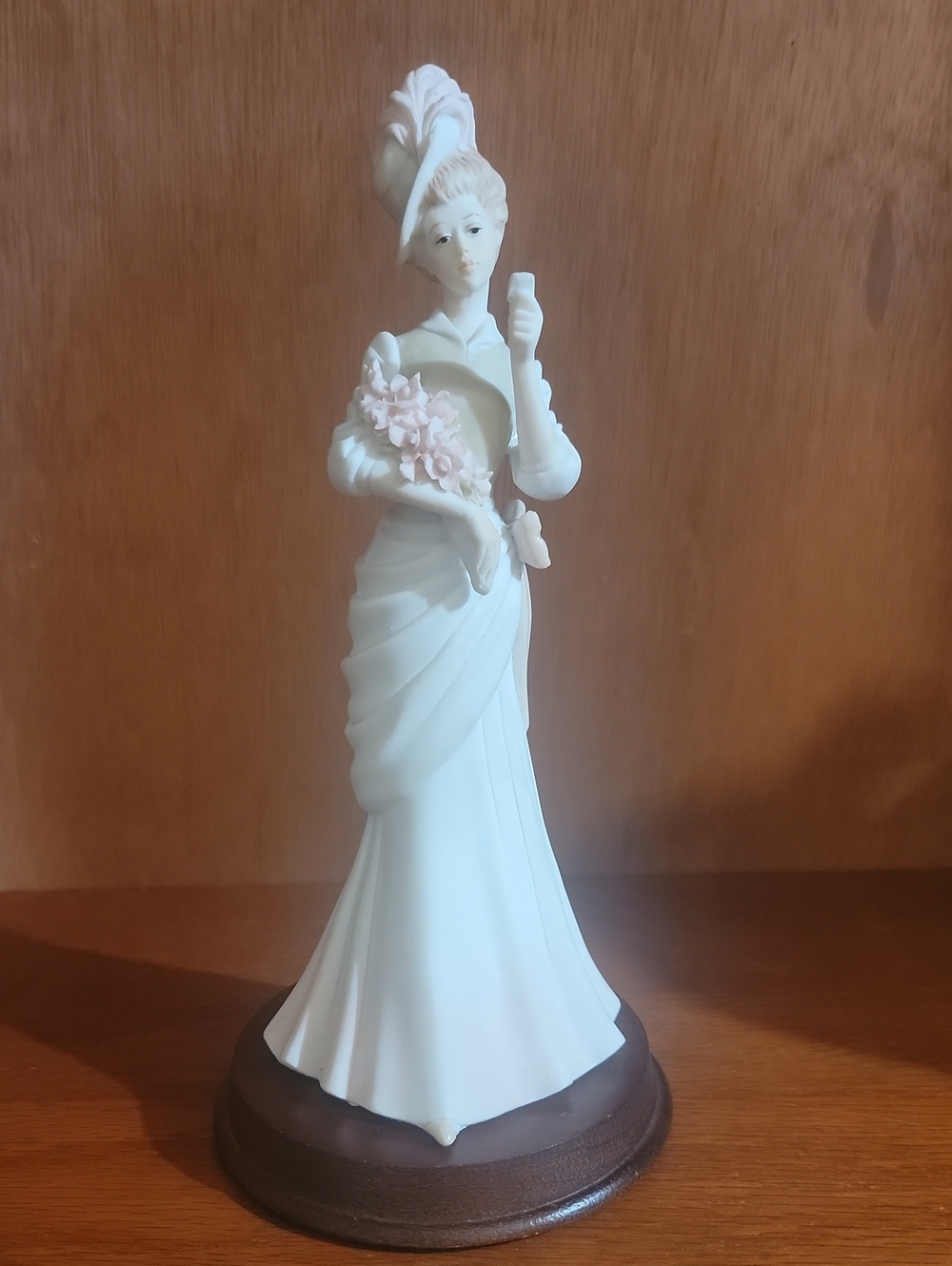 1984 Arnart- Pucci Collection Porcelain Lady Figurine